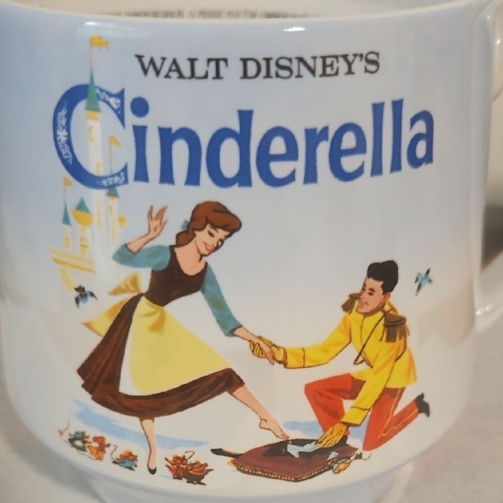 New Cinderella 75th Anniversary Coffee Mug.  - Picture 3 of 5